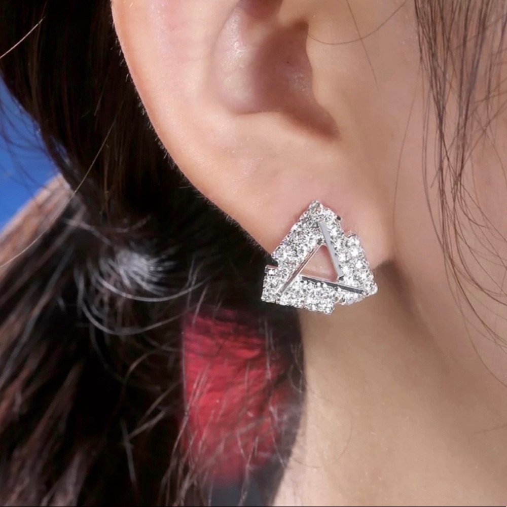 ✨Stunning Triangle Studs✨ - Picture 2 of 4